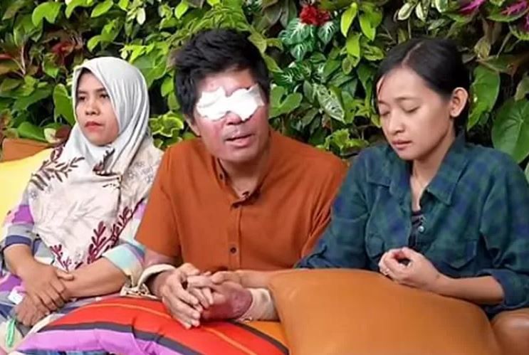 Agus Salim dan keluarga. (Dok: youtube).