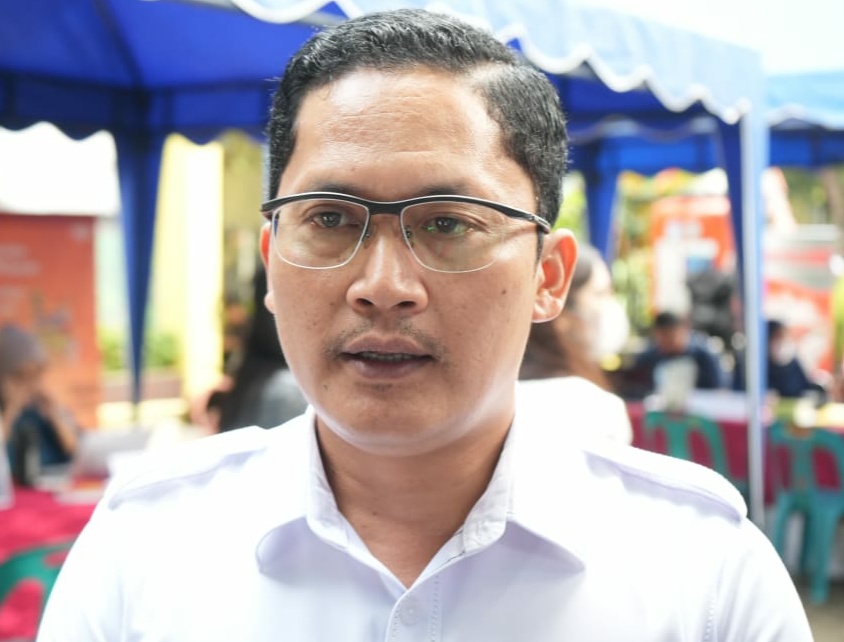 Kadisnaker Kota Medan, Illyan Chandra Simbolon.