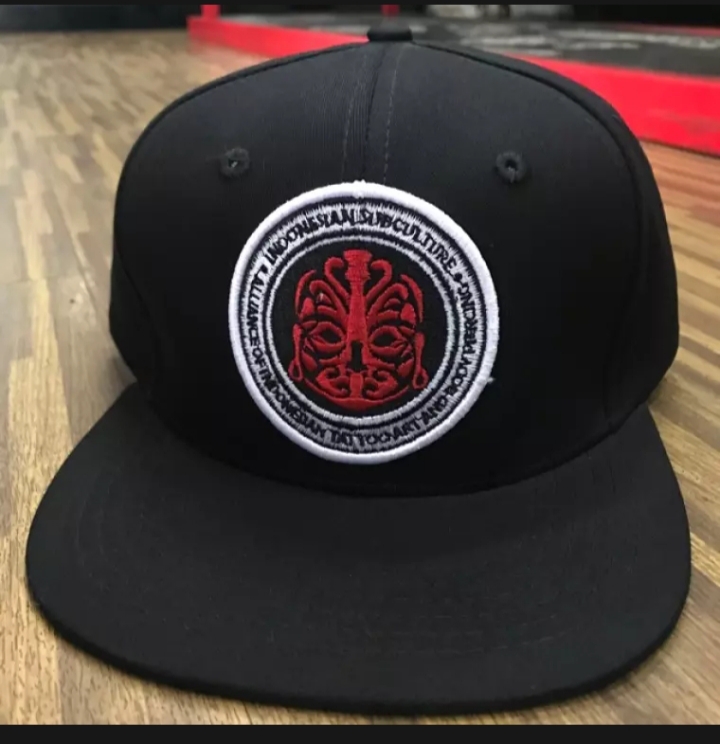 Topi Masberto. (Dok: Lazada)