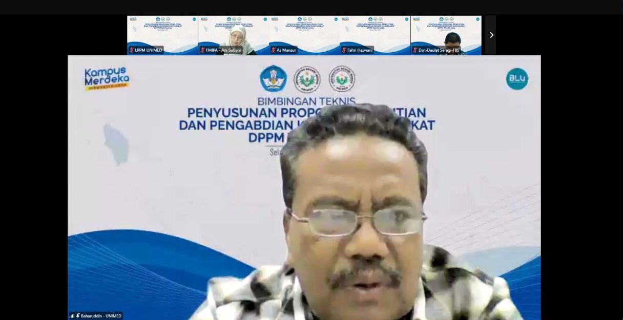 BUKA: Rektor Unimed Prof Baharuddin saat membuka kegiatan bimbingan teknis via Zoom Meeting, Selasa (18/3). (Dokumen Humas Unimed)