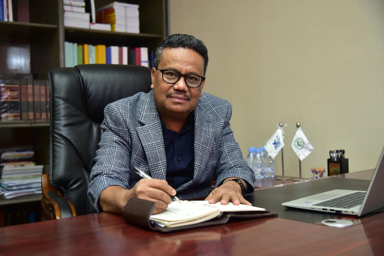 Rektor Unimed, Prof Baharuddin (Dokumen Humas Unimed)