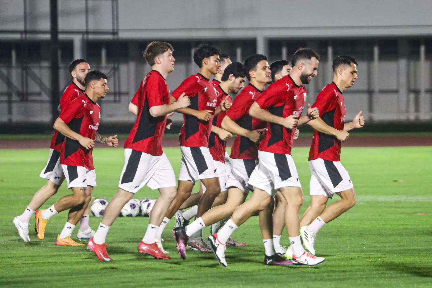 Timnas Indonesia saat latihan. (Dok: JawaPos)