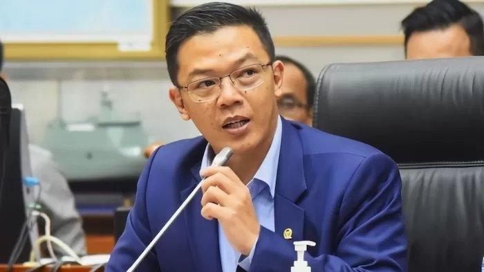 Menteri Luar Negeri, Sugiono.