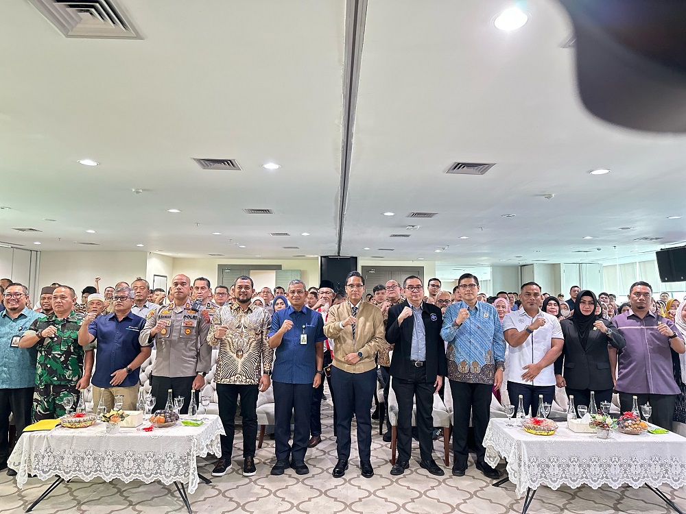DUKUNG: PT Pelabuhan Indonesia (Persero) Regional 1 atau Pelindo Regional 1 berkomitmen untuk mendukung percepatan pembangunan wilayah Kota Medan digelar di Kantor Graha Pelindo Medan Belawan, Selasa