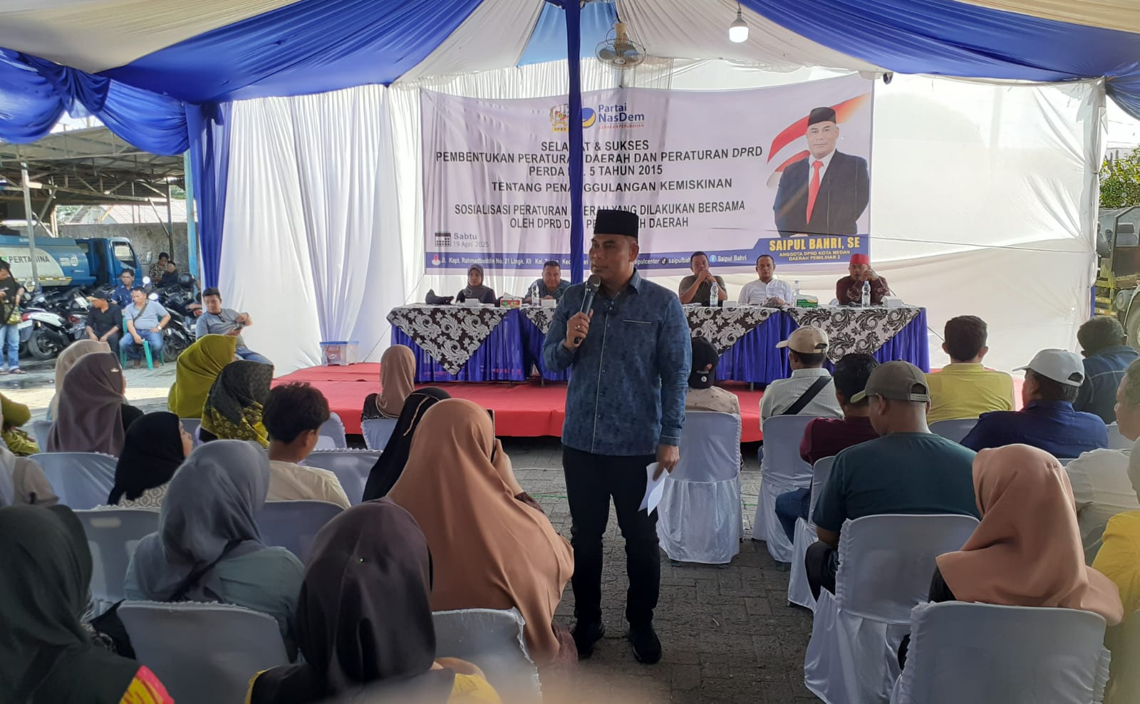 SOSIALISASI:  Anggota DPRD Kota Medan dari Fraksi Partai NasDem, Saipul Bahri SE saat menggelar Sosialisasi ke IV TA 2025 Produk Hukum Daerah Kota Medan Perda Nomor 5 Tahun 2015. ISTIMEWA/SUMUT POS