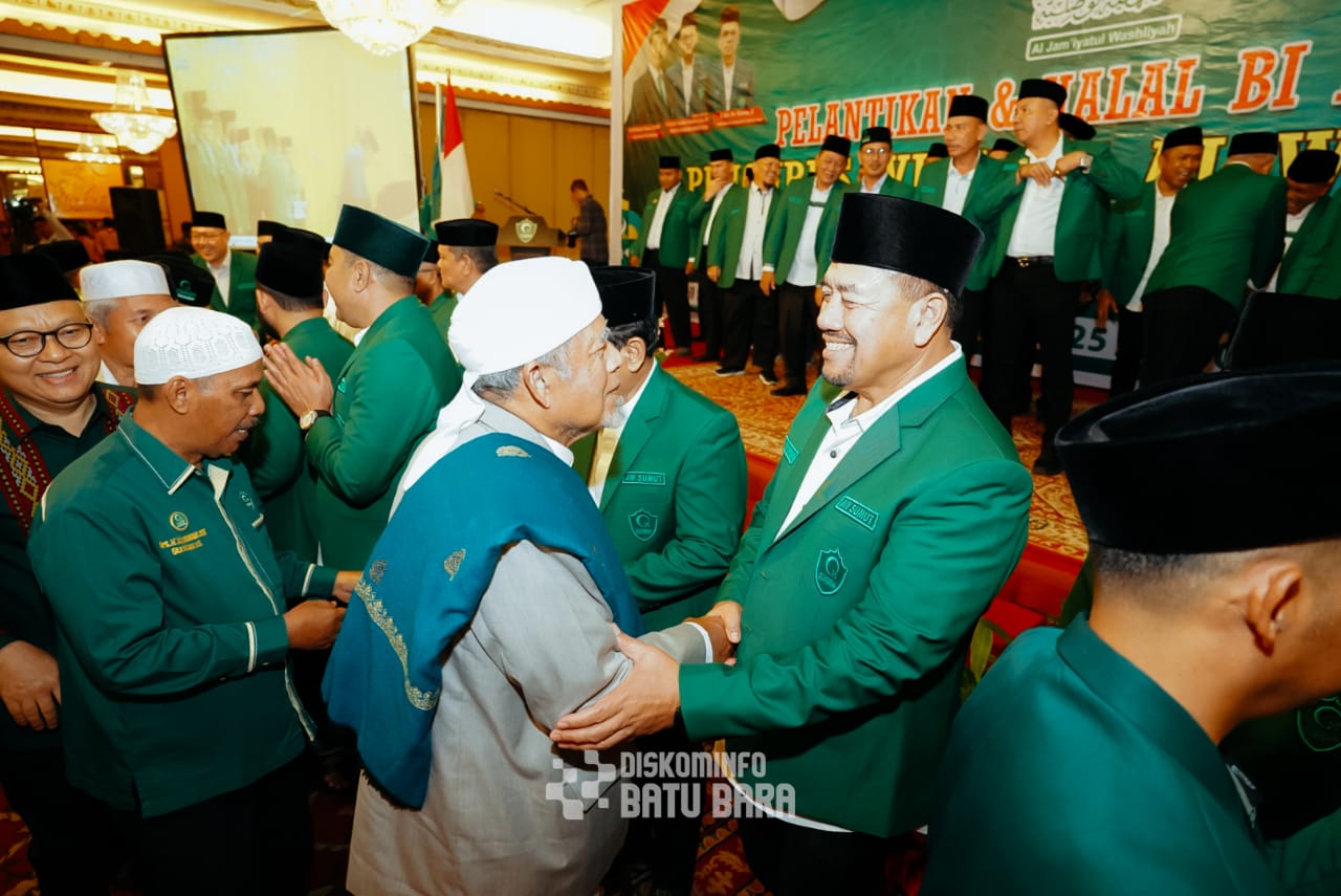 DILANTIK: Bupati Batubara  Baharuddin Siagian, SH, M.Si  dilantik sebagai Wakil Ketua Pengurus Wilayah Al-Washliyah Sumut Periode 2025-2030,