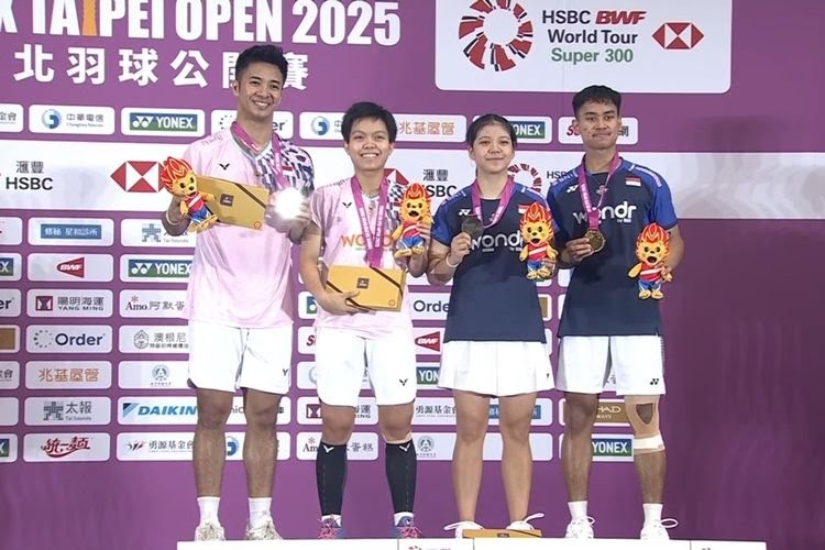 Ganda campuran Indonesia saat peraihan mendali Taipei Open 2025. (Dok: BWF TV)