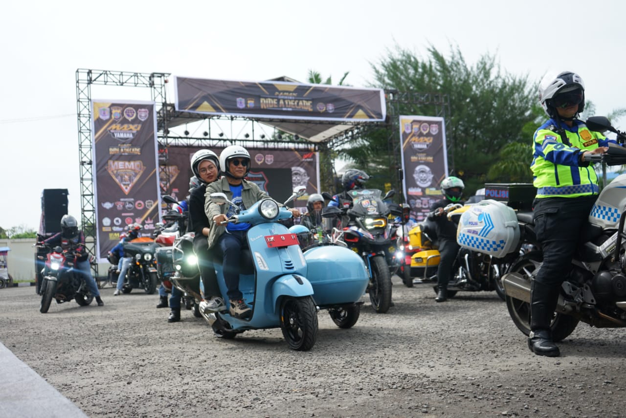 Istimewa/Sumut Pos KONVOI: Wakil Wali Kota Binjai, Hasanul Jihadi saat ikut konvoi bersama keluarga besar Medan Max Owner .