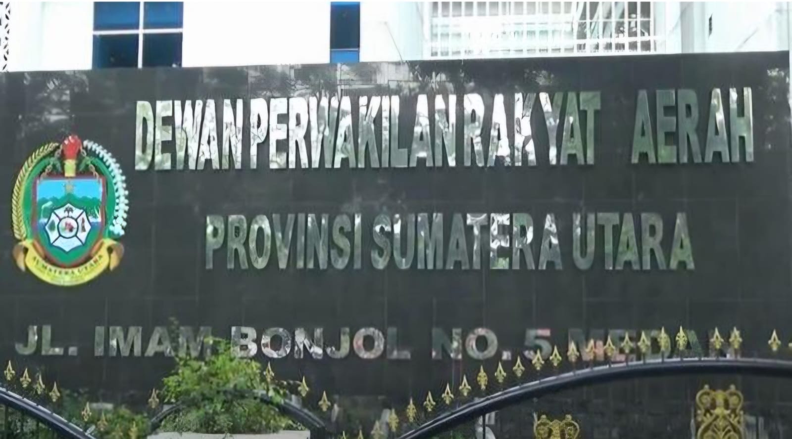 Kantor DPRD Sumut.