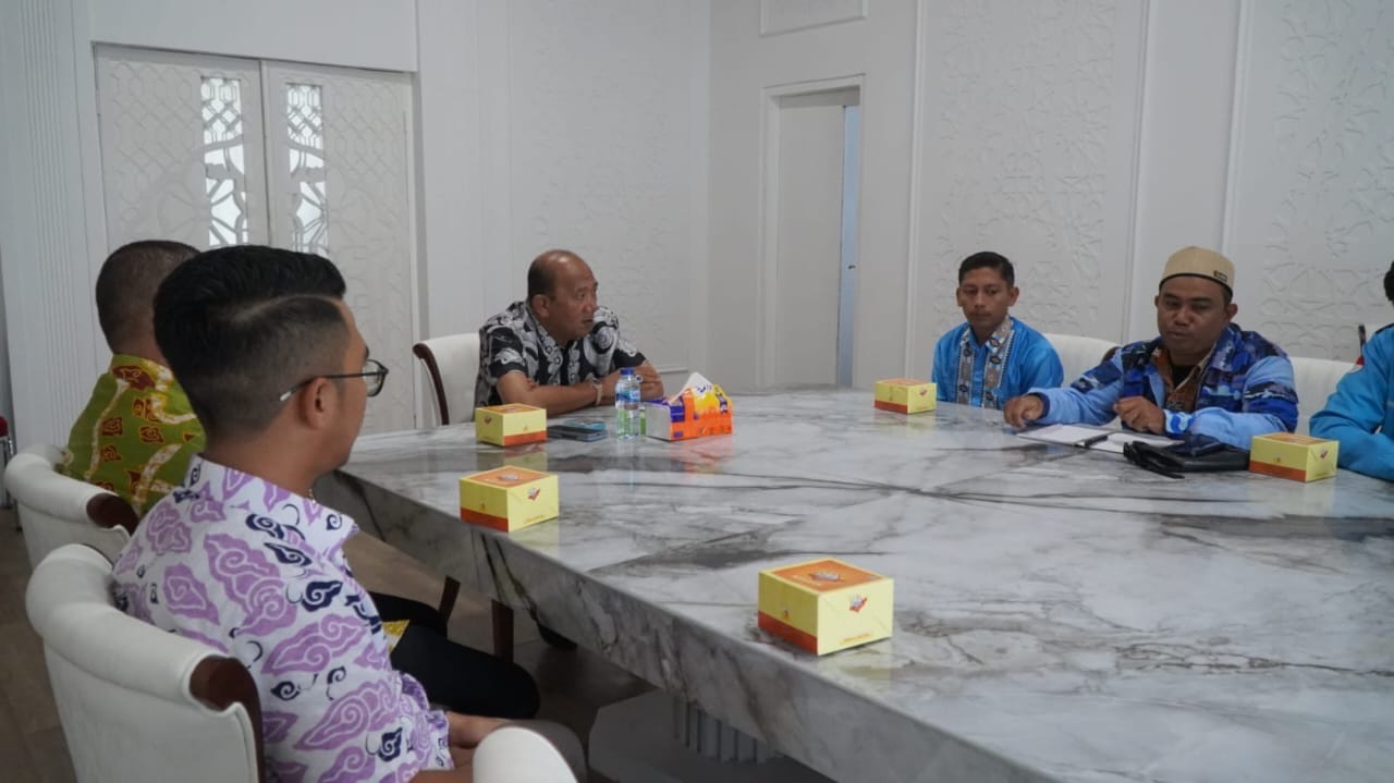 AUDIENSI: Bupati Langkat Syah Afandin saat menerima audiensi BKPRMI. Istimewa/Sumut Pos