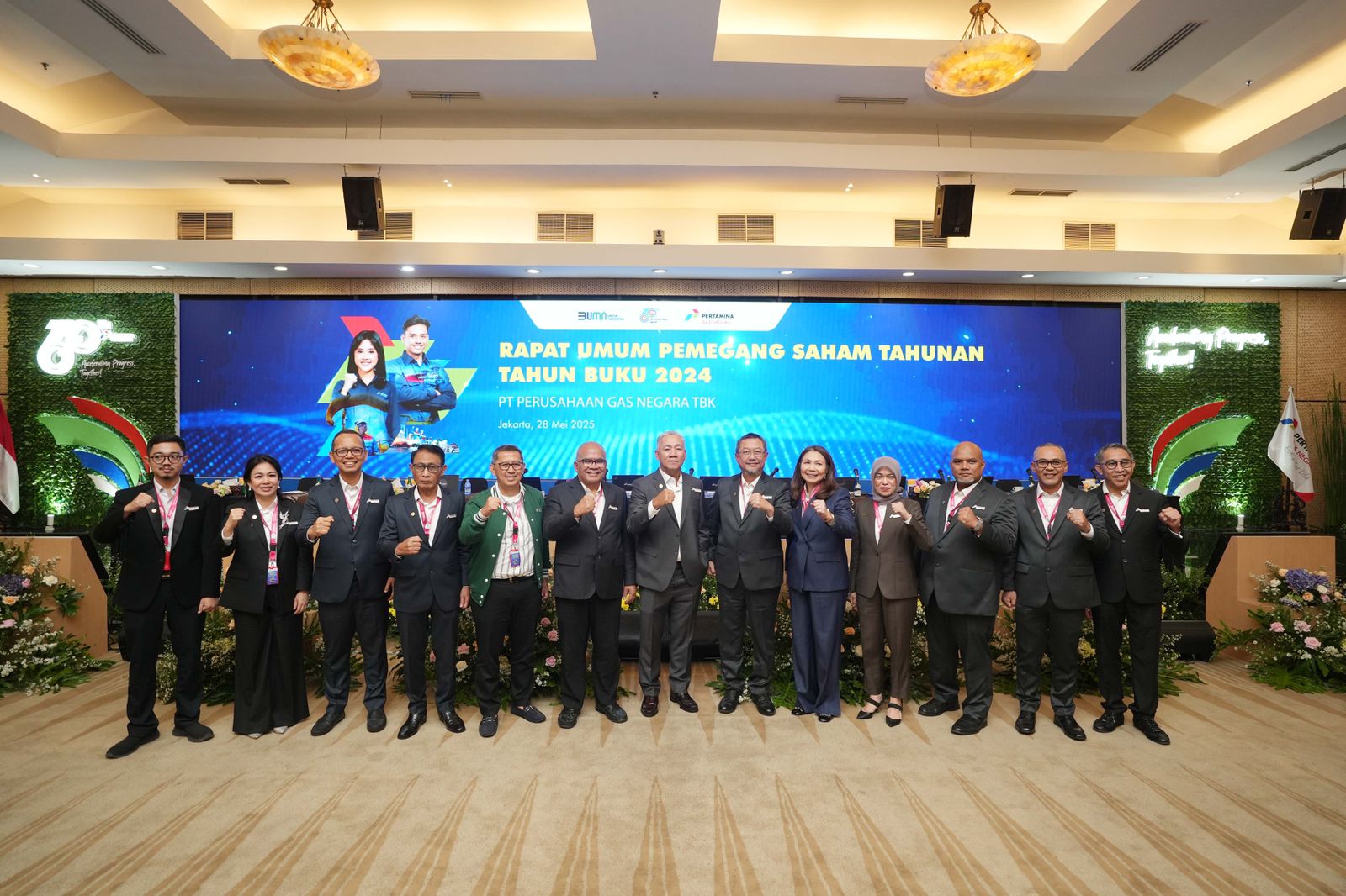 BERSAMA: Manajemen PGN berfoto bersama usia RUPS Tahun buku 2024. (Dok: PGN)