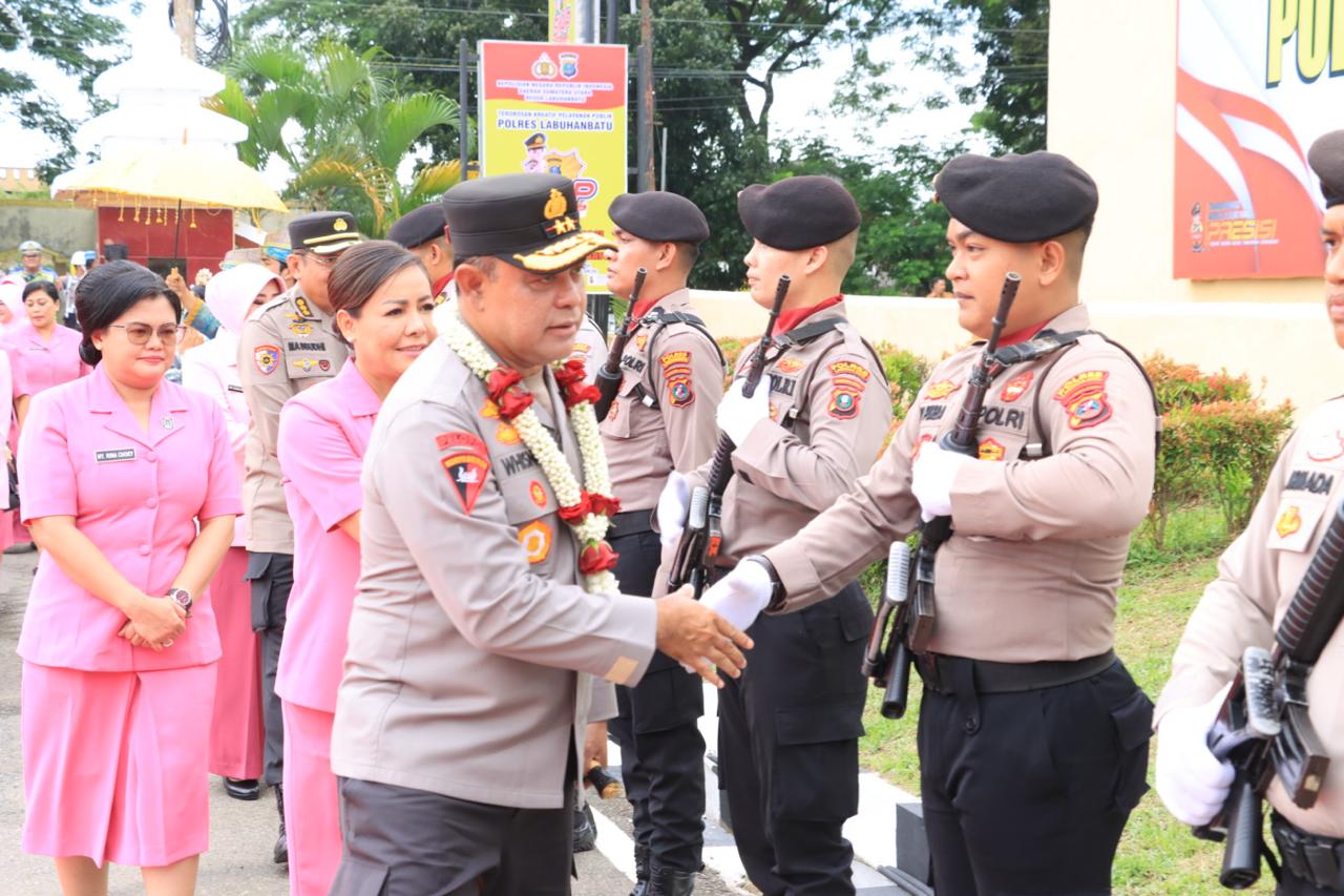 KUNKER: Kapolda Sumatera Utara kunjungan kerja ke Polres Labuhanbatu (FAJAR/SUMUT POS)