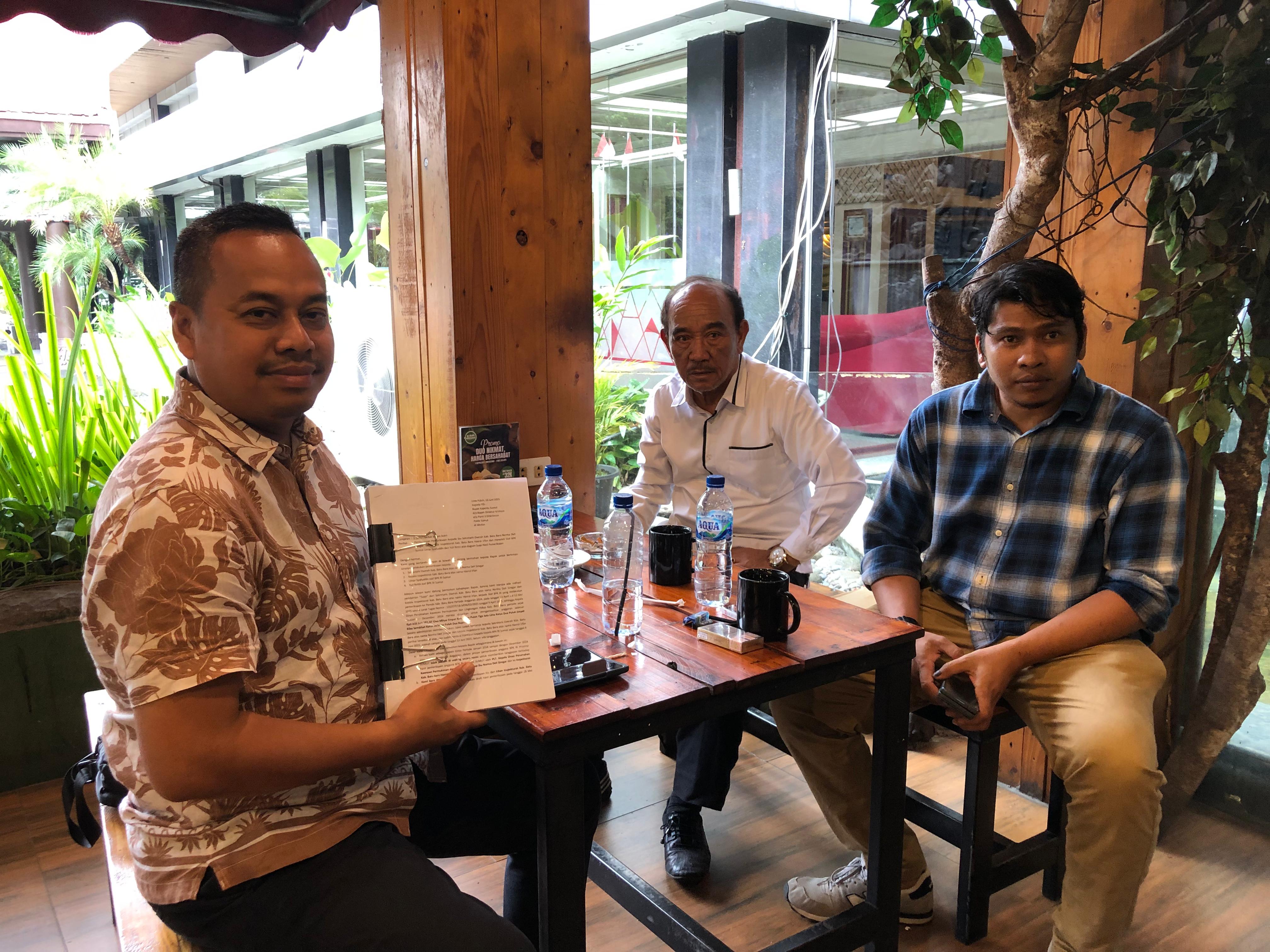 BAKAL MELAPOR: Mantan Kepala Dinas Perumahan Kawasan Pemukiman dan lingkungan Hidup Kabupaten Batubara Lendi Aprianto bakal melapor ke Kejaksaan Tinggi dan Polda Sumatera Utara.