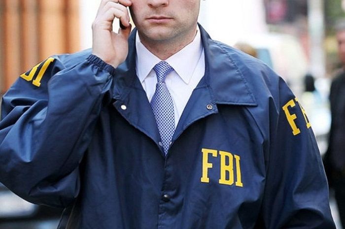 ILUSRASI. Biro Investigasi Federal Amerika Serikat (FBI) resmi menetapkan 4 WN Tiongkok diduga mengirim senjata ke Iran. foto: Nextren.grid