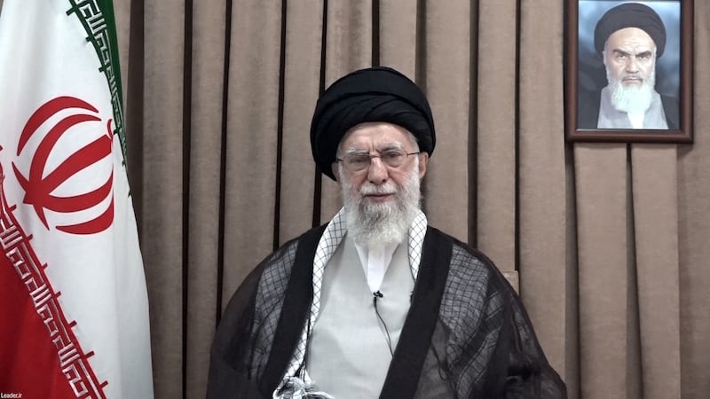 Pemimpin Tertinggi Iran,   Ayatollah Ali Khamenei. (foto: dnyuz.com)