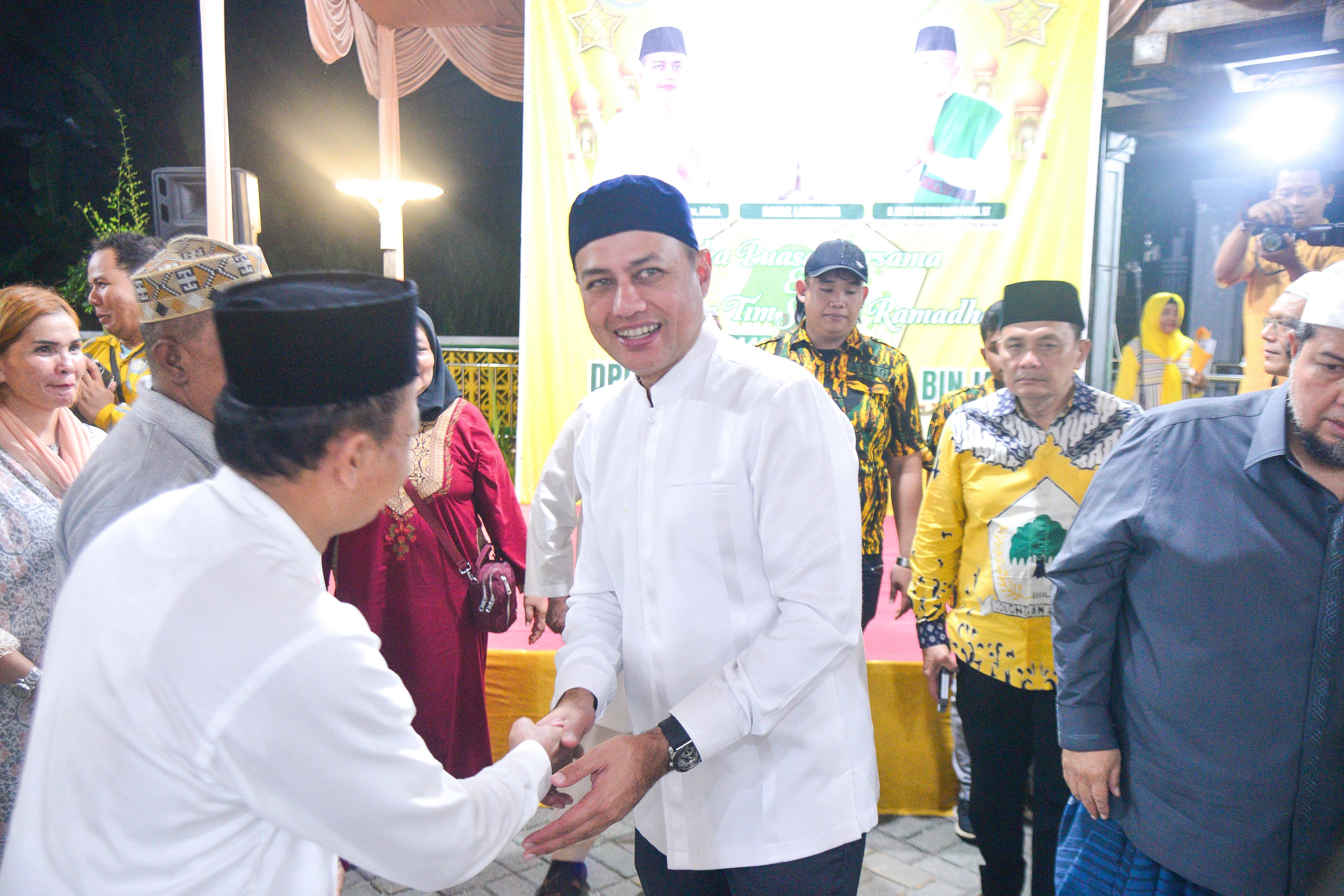 DUKUNG: Ketua DPD Golkar Provinsi Sumatera Utara, Musa Rajekshah  mendukung pemberantasan korupsi di Sumut.