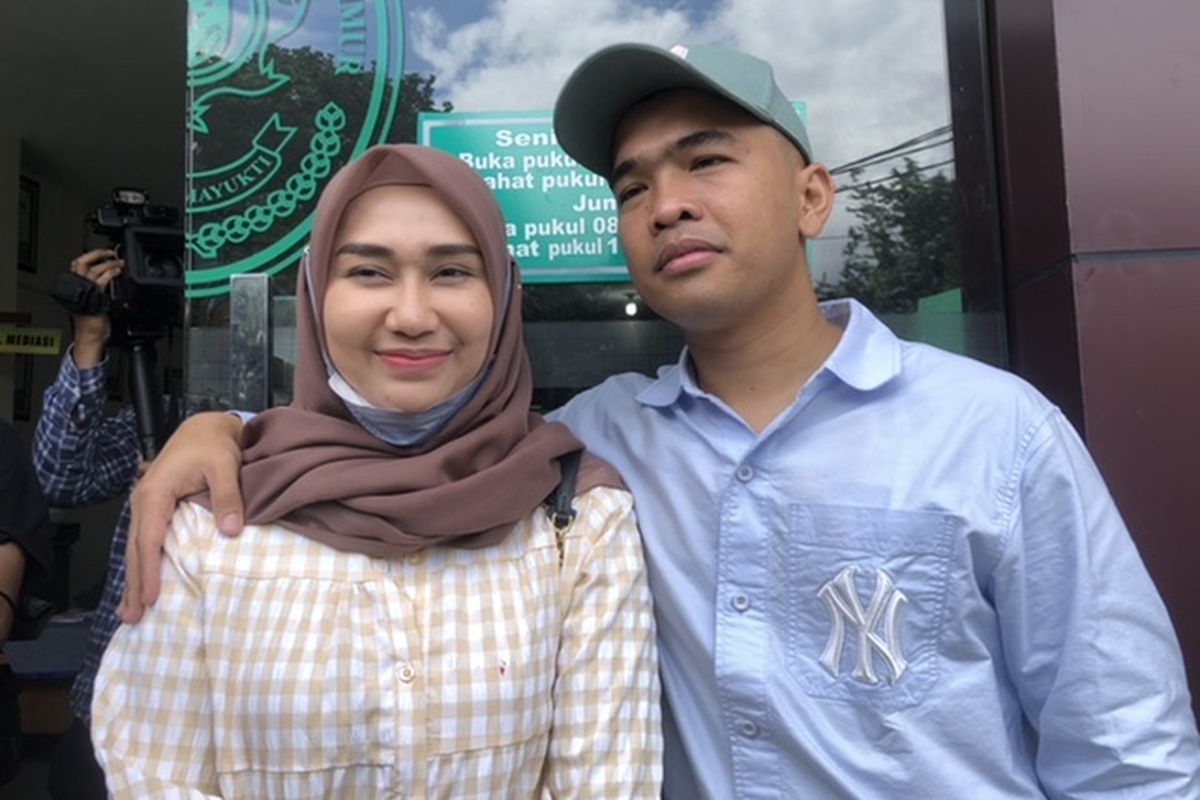 Septia dan Putra Siregar.