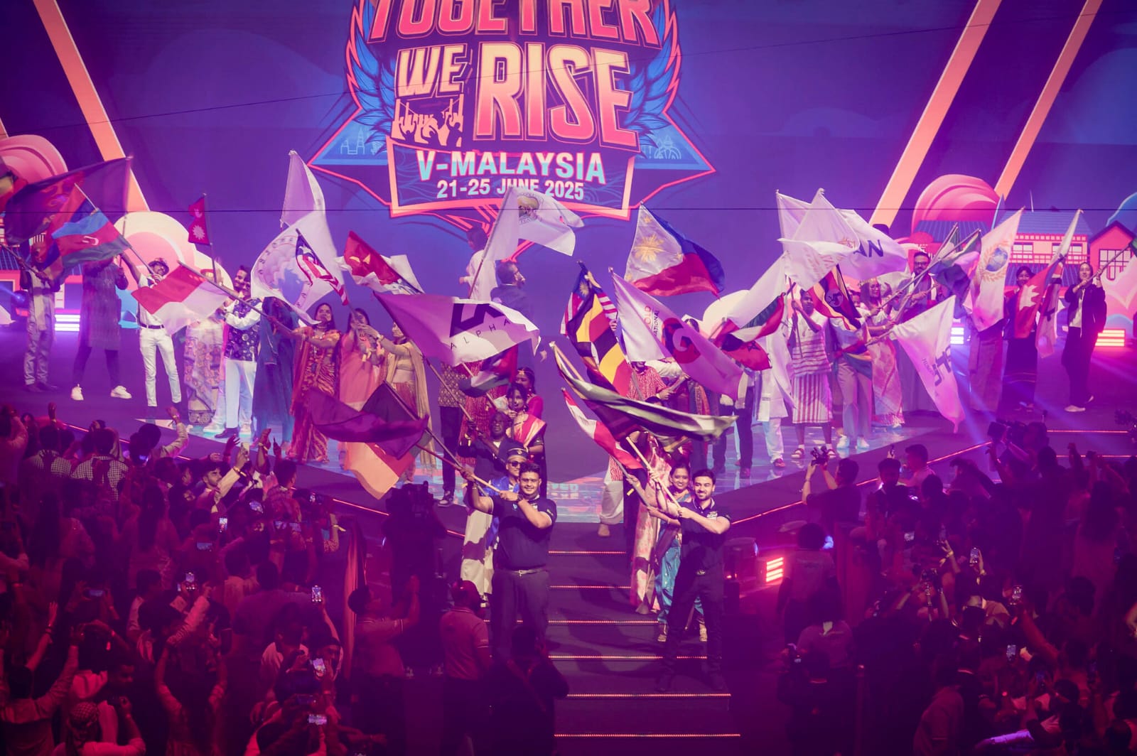 QNET gelar V-Malaysia 2025 yang merupakan   event akbar untuk promosikan inovasi, edukasi kesehatan dan pemberdayaan global. Foto : QNET
