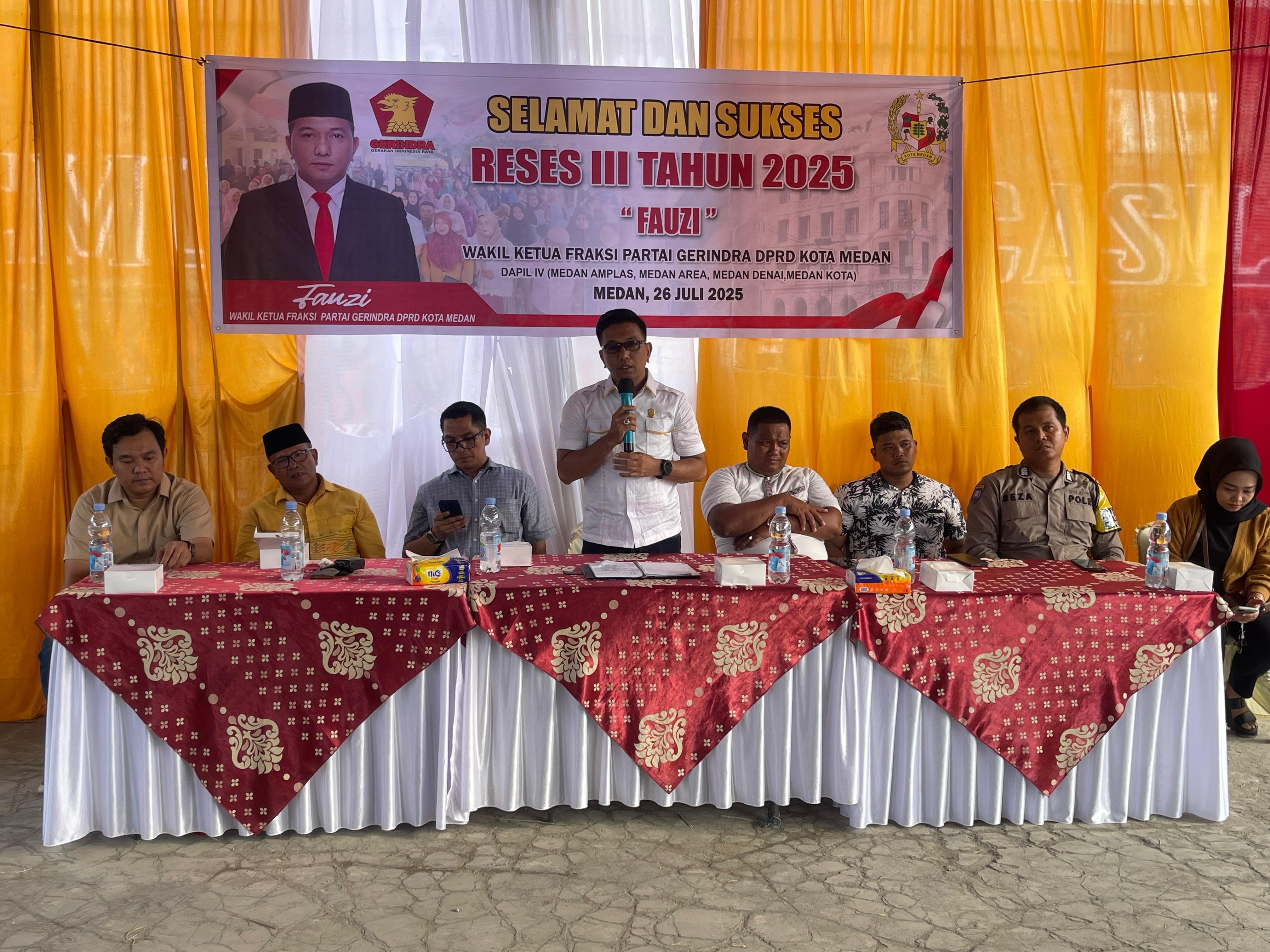 Wakil Ketua Fraksi Gerindra DPRD Kota Medan, Fauzi saat menggelar Reses III Tahun 2025  di Jalan SM Raja Gang Tawalib, Kelurahan Kota Matsum (Komat) III, Medan Area.