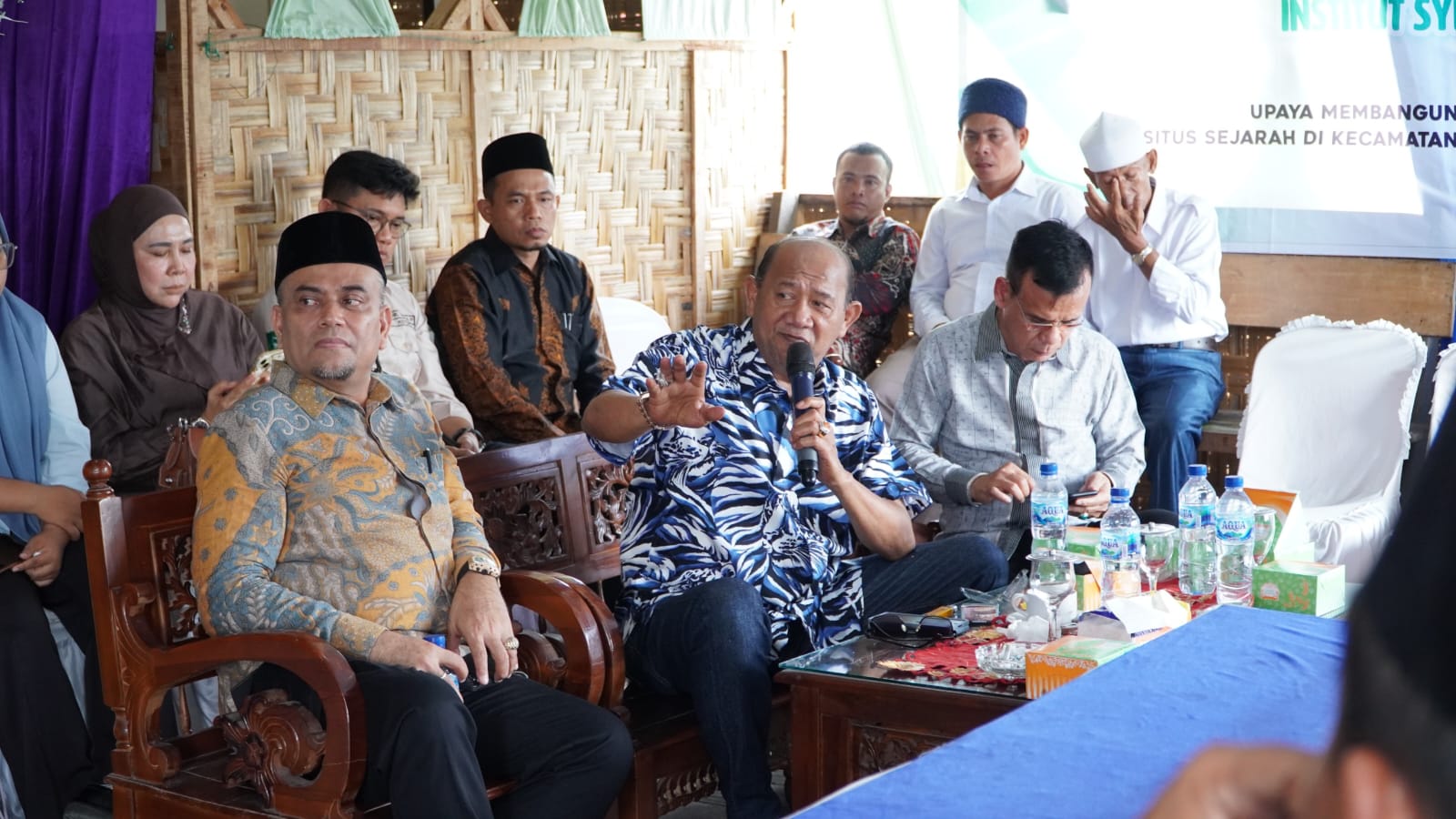 KUNJUNG: Bupati Langkat, Syah Afandin saat di Desa Pasar Rawa, Gebang. (Dok: Diskominfo Langkat/Sumut Pos)