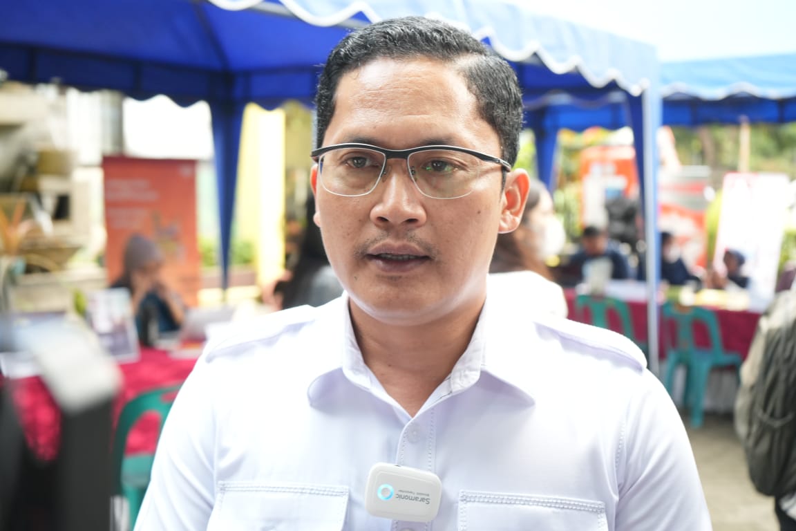 Kadisnaker Kota Medan, Illyan Chandra Simbolon.