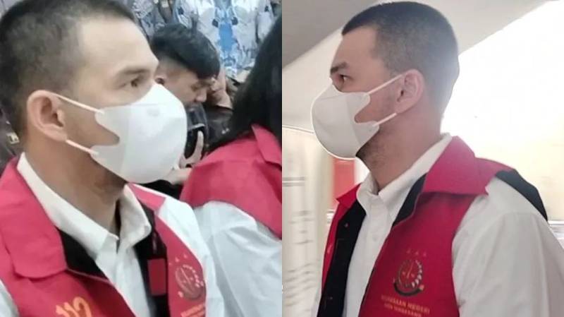 Jonathan Frizzy saat menjalani sidnag perdana kasus Vape mengandung obat keras. (Dok: X)