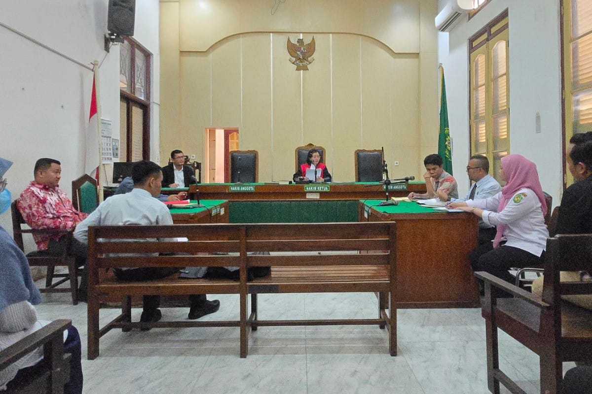 Sidang gugatan tumpang tindih izin lahan eks Pasar Aksara di PN Medan, Rabu (6/8/2025).