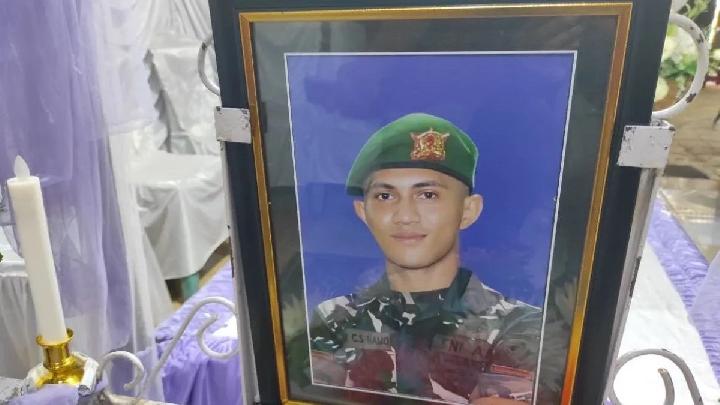Prada Lucky Namo saat dimakamkan. (Dok: Tempo)