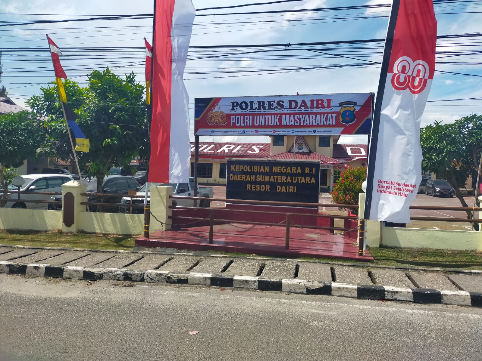 Kantor Polres Dairi di jalan Sisingamangaraja Sidikalang. (Dok: Rudy Sitanggang/Sumut Pos)