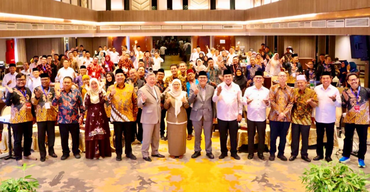 ICIIS 2025: Kolokium internasional ICIIS UIN Syarif Hidayatullah Jakarta dan UIN Sumatera Utara di Hotel Le Polonia Medan. (ISTIMEWA/SUMUT POS)