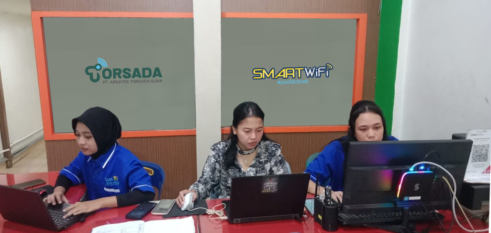 Suasana kantor SmartWifi di Jalan H Adam Malik Pematangsiantar.