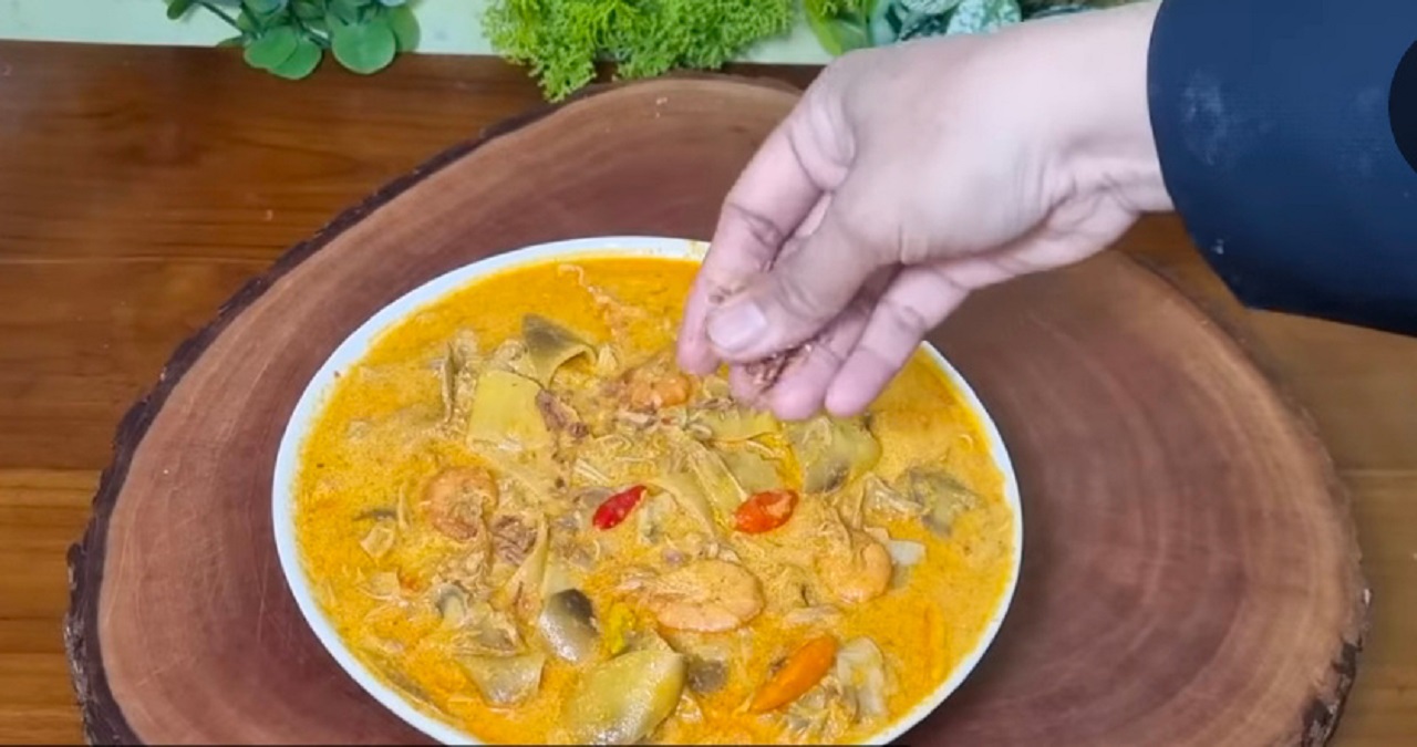 Lodeh jantung pisang, (ceceromed kitchen).
