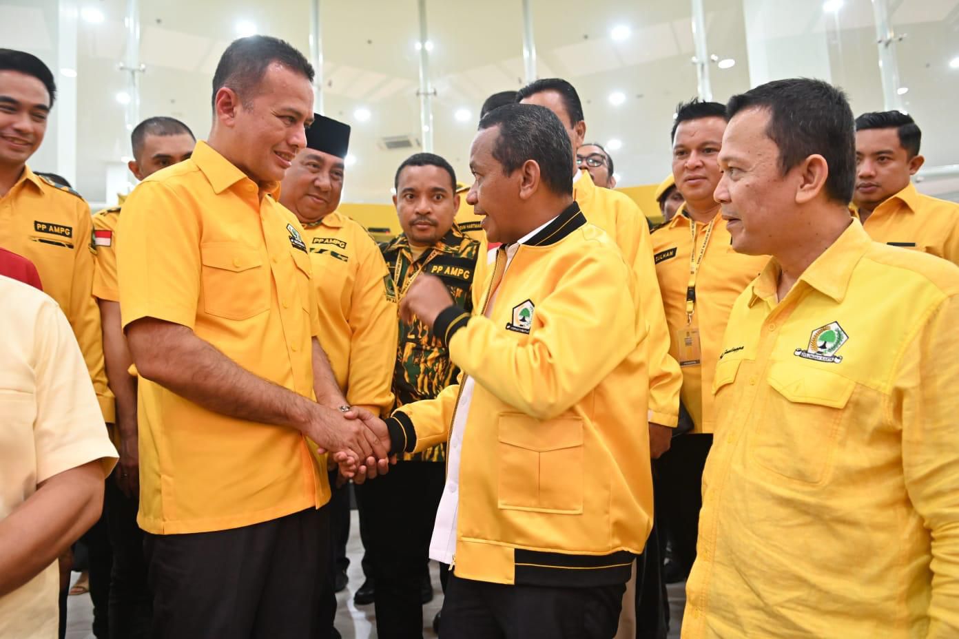 SELAMAT : Ketua DPD Partai Golkar Sumatera Utara Musa Rajekshah mengucapkan selamat dan apresiasi atas tanda kehormatan Bintang Mahaputera Adipura untuk Menteri ESDM Bahlil Lahadalia. (Dok: Golkar)