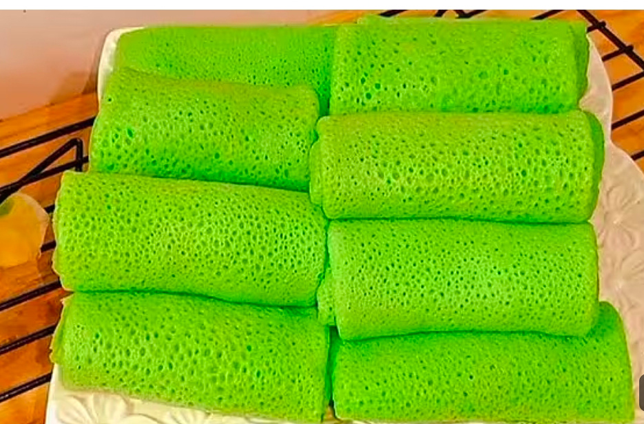 Kue dadar (youtube Natasya Kitchen)