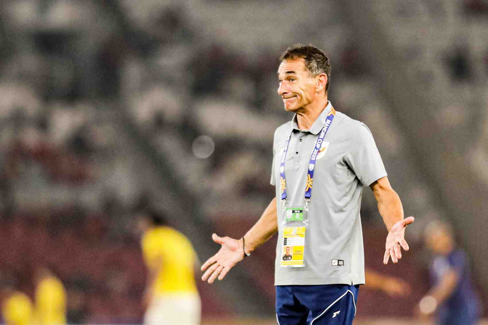 Pelatih Timnas U-23 Indonesia, Gerald Vanenburg. (SALMAN TOYIB/SUMUT POS)