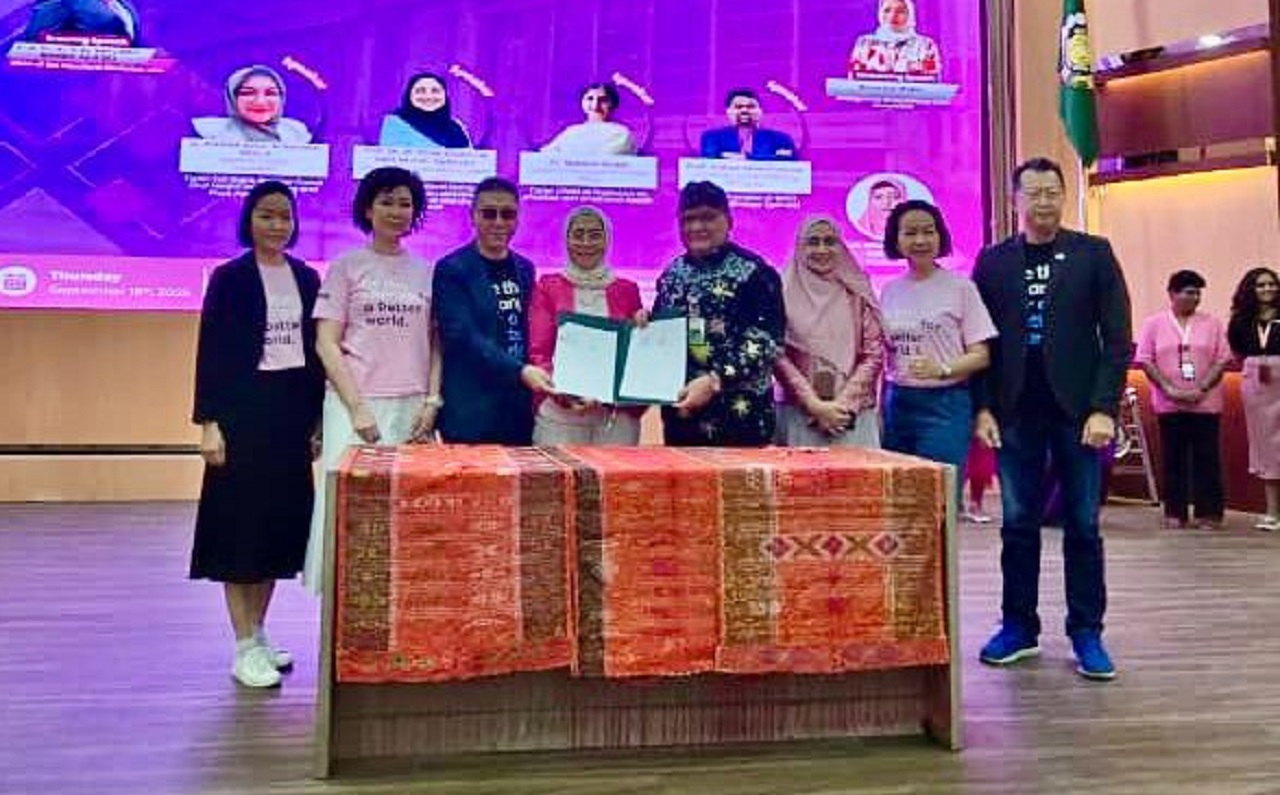 Amway Indonesia berpartisipasi dalam even USU SPIRIT Summer Course 2025 yang berlangsung pada 15&ndash;22 September 2025. Dalam kegiatan ini, Amway Indonesia menggelar edukasi kesehatan usus.  (Foto : Amway