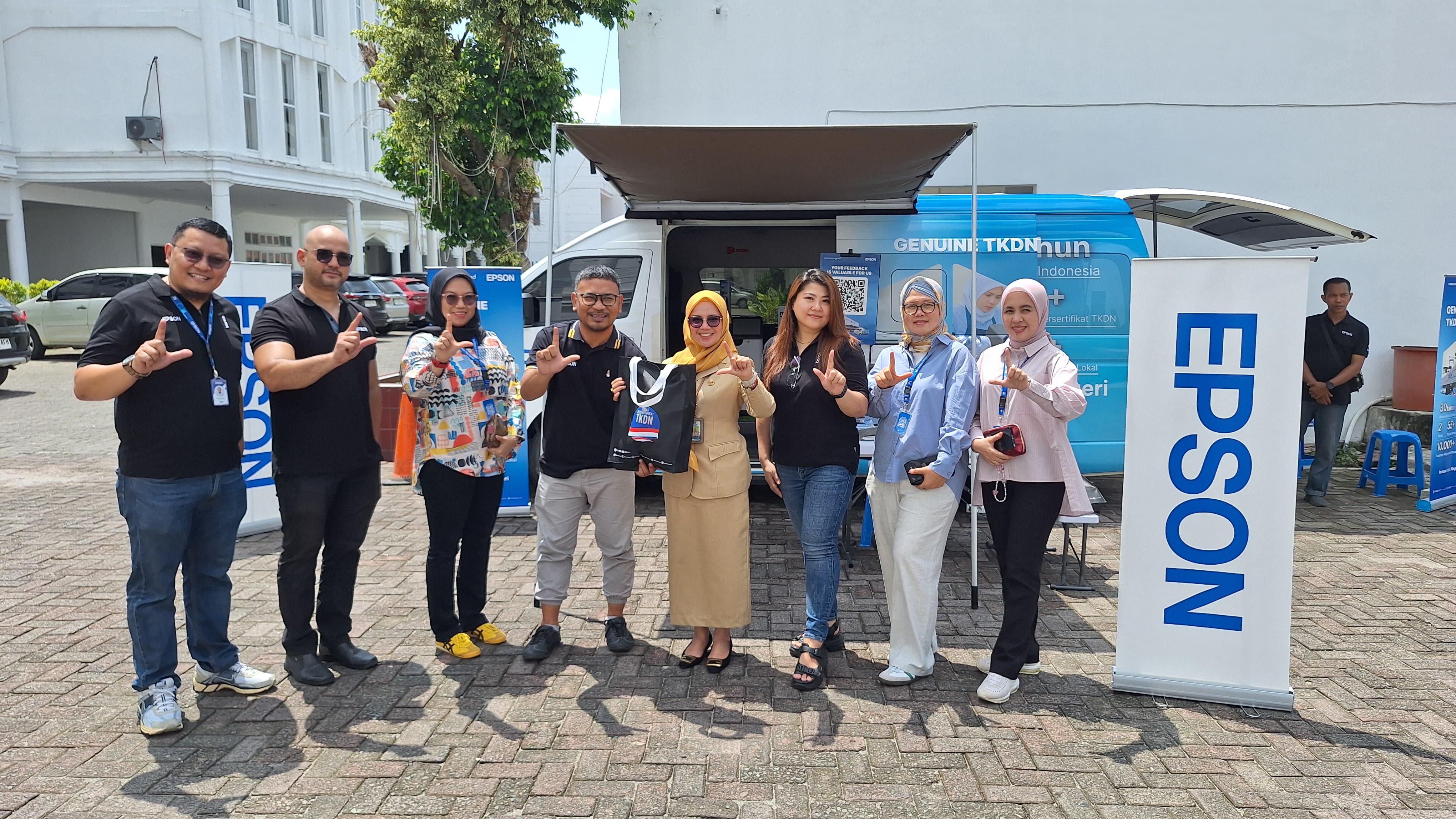 Epson TKDN Caravan hadir di  Kantor Inspektorat Pemprovsu. (ZULAIKA/SUMUT POS)