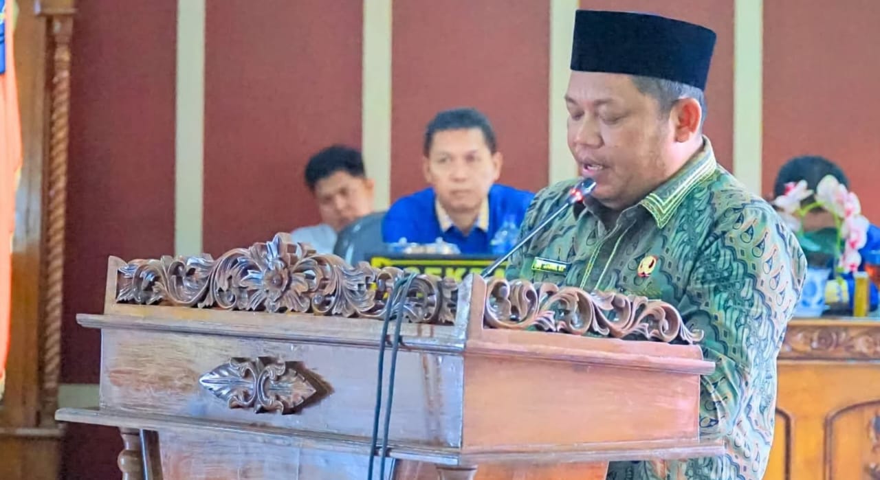 Wabup Labuhanbatu menghadiri Penyampaian Laporan Hasil Pelaksanaan Reses III DPRD Kabupaten Labuhanbatu Masa Persidangan III Tahun Sidang I Tahun 2025 (FAJAR/SUMUT POS)