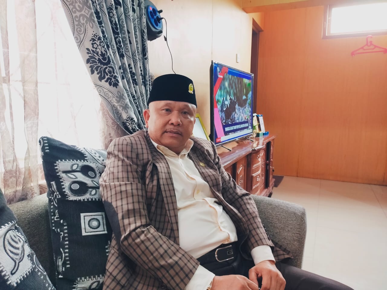 Sabam Sibarani S.Sos,MM. (RUDY SITANGGANG/SUMUT POS)