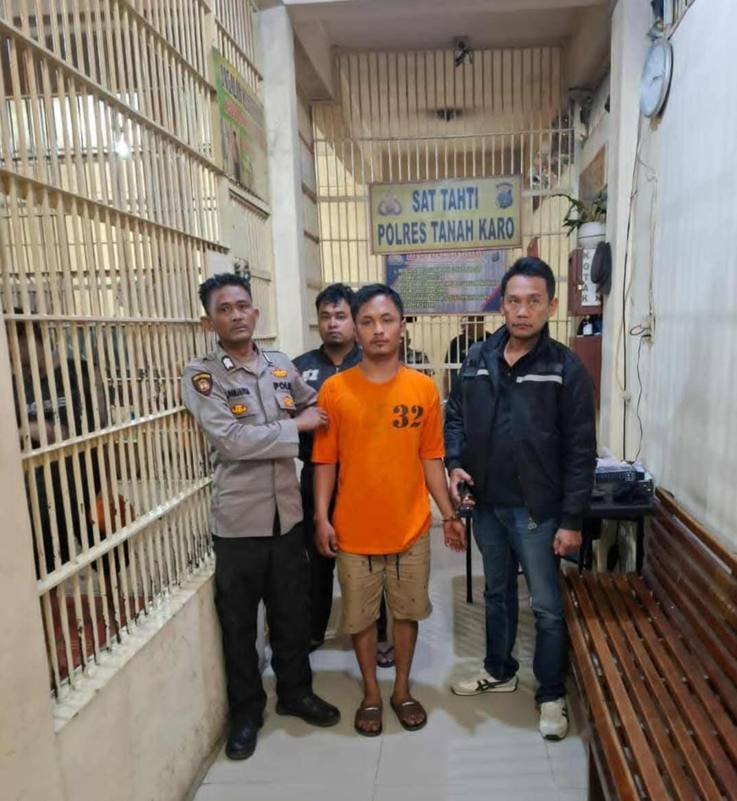 DIAMANKAN: Tersangka dijebloskan ke penjara setelah menyerahkan diri. SOLIDEO/SUMUT POS