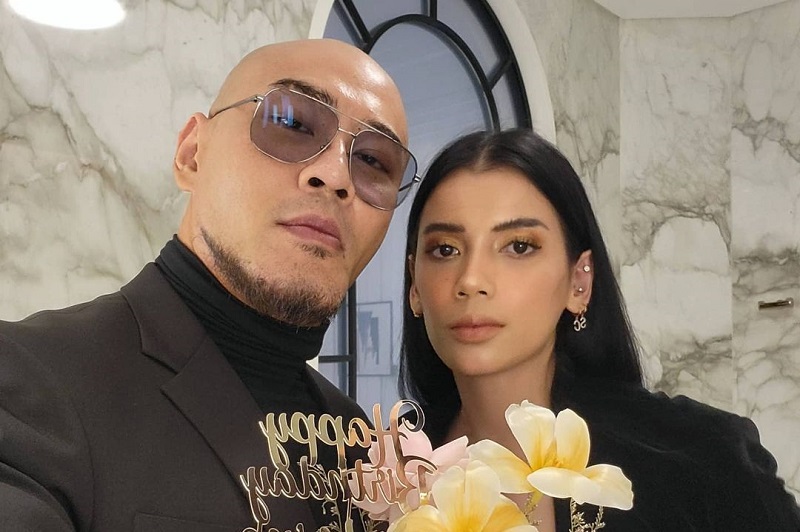 Deddy Corbuzier dan Shabrina Chairunnisa. (Dok: instagram)