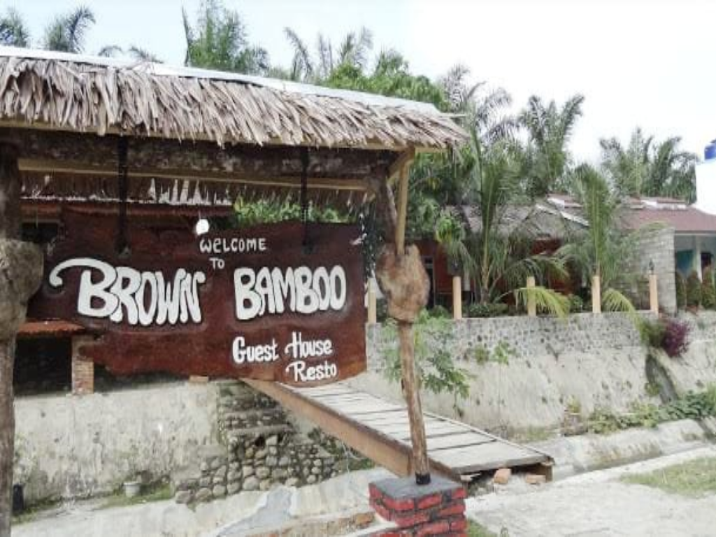 Hotel Brown Bambu di Bukit Lawang, Kecamatan Bahorok, Langkat yang tunggak pajak berdasarkan temuan auditor. (Istimewa/Sumut Pos )
