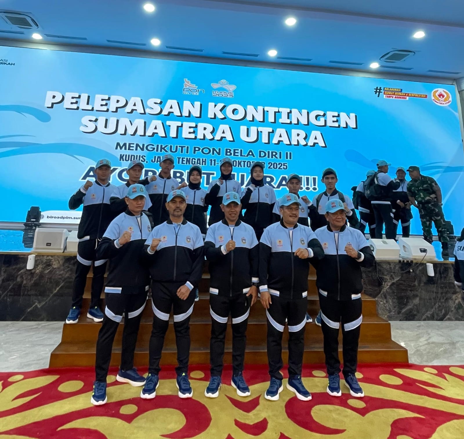 IM KEMPO: Sekda Sumut Togap Simangunsong bersama tim kempo yang akan dikirim ke PON Bela Diri 2025. (Dok Pribadi)