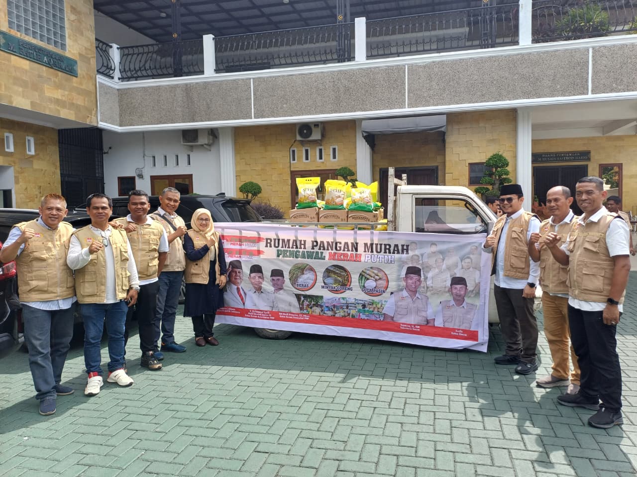 PMP meluncurkan kegiatan &ldquo;Rumah Pangan Murah&rdquo;, Senin, (13/10/2025) di Rumah Aspirasi Romo Center, Jalan Bunga Baldu II No.25, Kelurahan Asam Kumbang, Kecamatan Medan Selayang.