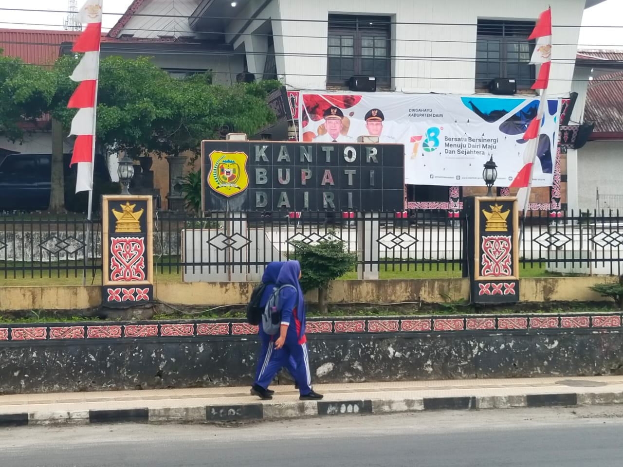 Kantor Bupati Dairi di jalan Sisingamangaraja, Sidikalang. (Dok: Rudy Sitanggang/ Sumut Pos)