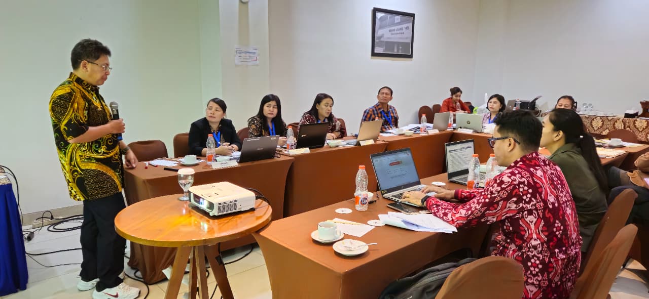 PELATIHAN : DPD Perhimpunan Bank Perekonomian Rakyat Indonesia (Perbarindo) Sumatera Utara menggelar pelatihan program sertifikasi Sumber Daya Manusia (SDM) BPR berbasis kompetensi kerja. (Dok: ist)