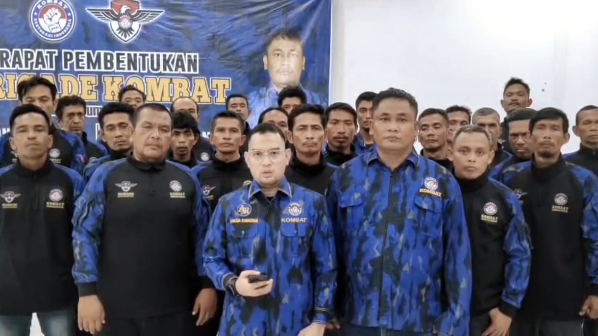 DPW Kombat Sumut saat menyampaikan keterangan yang memberi ultimatum terkait insiden salah tangkap Iskandar ST. (Istimewa/Sumut Pos)