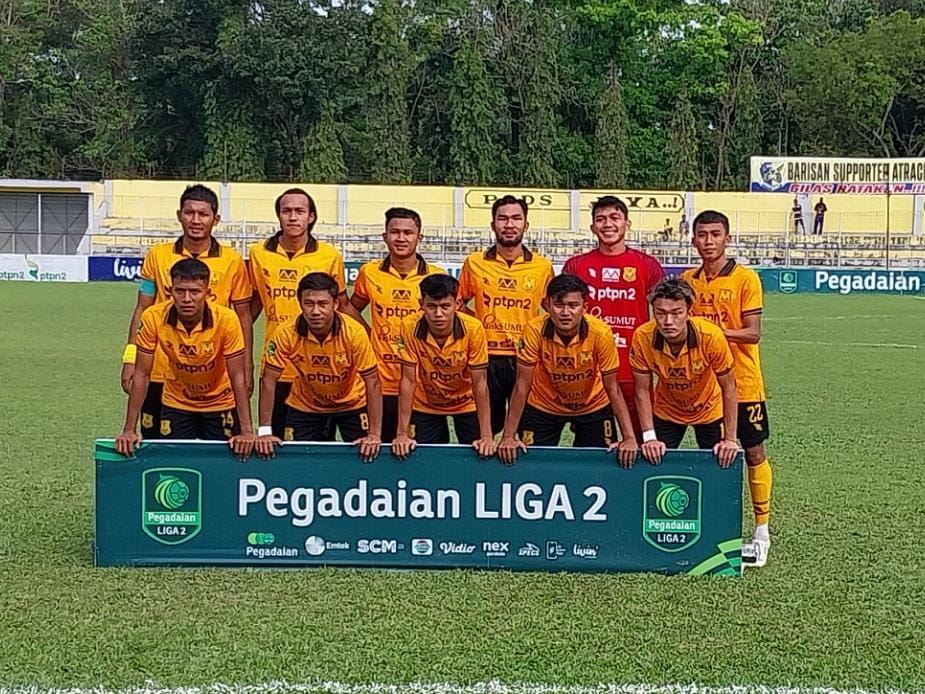Para pemain PSDS Deliserdang pada sesi foto di sela-sela pertandingan Pegadaian Liga 2. (ISTIMEWA/SUMUT POS)