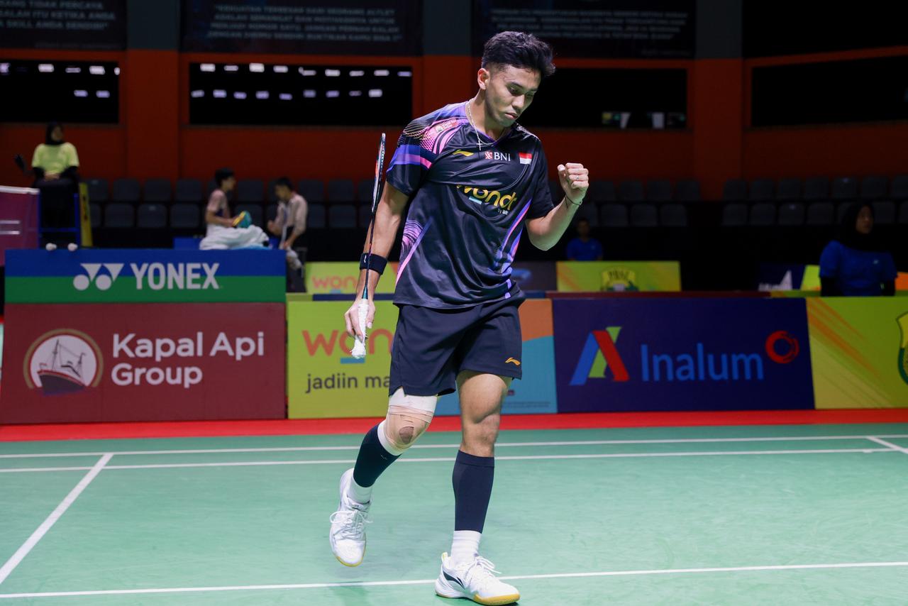 Pebulutangkis tunggal putra Indonesia Yohanes Saut Marcellyno meraih kemenangan pada babak pertama wondr by BNI Indonesia Masters 2025 di GOR PBSI Sumatera Utara, Rabu (22/10/2025). (PBSI)