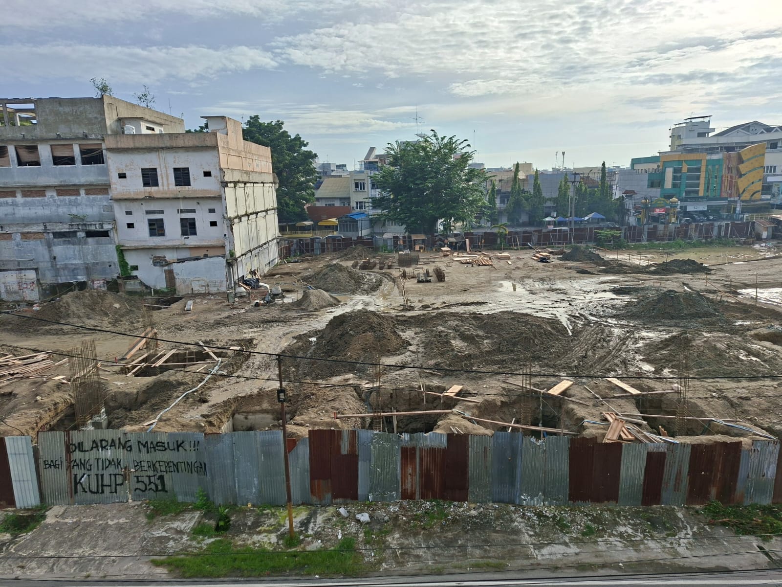Bekas lahan Hotel Garuda di Jalan Sisingamangaraja Medan. (Dok: istimewa)